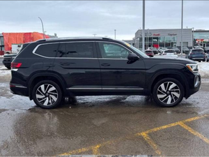 Volkswagen Atlas Highline 2.0 d'occasion 2024 (conduite à gauche/droite) - Product Image 2