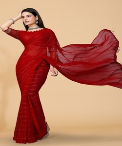 Kurti en coton imprimé floral de luxe pour femme: offrez-vous une broderie exquise en pierre travail à la main à volants Tussle Kurtis - Product Image 2