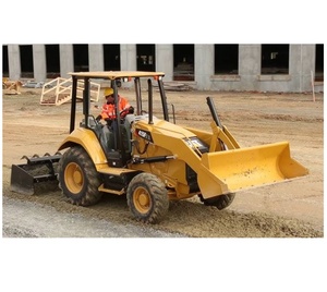 Tracteur-chargeur robuste CAT 415 IL doté d'une cabine scellée et pressurisée, d'une technologie intelligente et d'un système 4x4 - Product Image 4