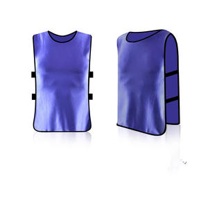 Maillots d'entraînement légers et réversibles pour les équipes de football - Utilisation pour les entraînements des équipes scolaires - Product Image 2