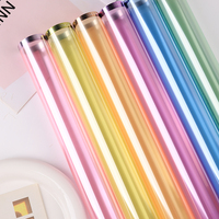 Penjualan terlaris 58*58cm garis warna-warni cetakan cetakan bunga kertas pembungkus kertas kaca kemasan untuk pembungkus bunga