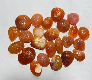 คริสตัลคาร์เนเลียนแกะสลักธรรมชาติ 100% สวยงาม รูปทรงผสมผสาน สำหรับทำเครื่องประดับ คาร์เนเลียนสำหรับเป็นของขวัญ ชุดอัญมณีคาร์เนเลียน - Product Image 1