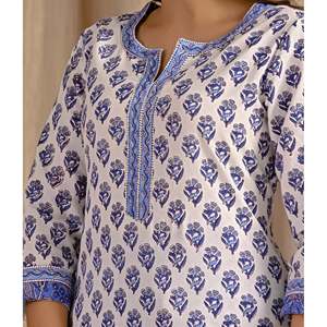 ชุดคุรตะผ้าฝ้ายสีขาวและสีน้ำเงินพร้อมกางเกงขายาวพิมพ์ลายบัตต้า แขนสามส่วน เสื้อสำหรับใส่ในชีวิตประจำวัน - Product Image 2