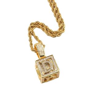 สร้อยคอฮิปฮอปสีเงินสเตอริ่ง925ของผู้ชายตัดจี้ลูกบาศก์เพทายสีทองน่ารักสไตล์แฟชั่นจี้เสน่ห์ - Product Image 3