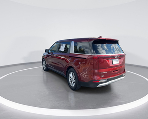 KIA Carnival EX FWD 2024 Usado en Buen Estado - Listo para Enviar - Product Image 1