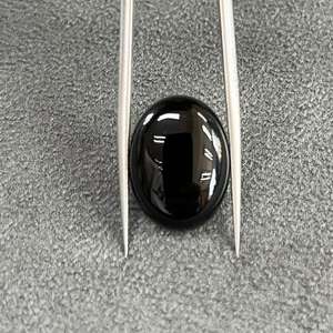Piedra preciosa suelta de ónix negro natural 100% sin calentar de corte ovalado facetado de calidad superior para anillos de piedra natal a precios razonables OEM - Product Image 1