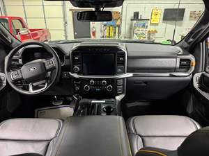 F-150 Tremor SuperCrew 2023, Venom 775 4x4, Motor V8 Supercargado de 775 HP, Kit de Elevación de 6 Pulgadas - Product Image 4