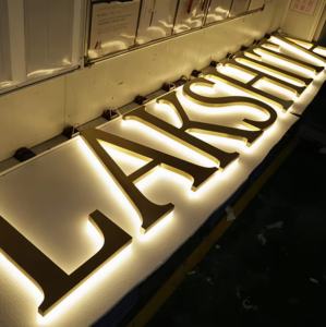 Segnaletica personalizzata per negozio all'aperto a LED per tabacco e alcol. Segnali LED acrilici in acciaio inox retroilluminati 3D. Lettere canale in metallo acrilico - Product Image 6