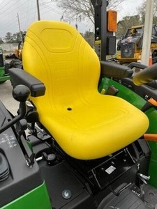 Proveedor Verificado de John Dee 2025 2038R CON CARGADOR 220R, SILLÍN CON SUSPENSIÓN, NEUMÁTICOS R4, PAQUETE LIGERO, Listo para Venta y Entrega - Product Image 4