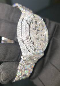 นาฬิกาข้อมือผู้ชายสุดหรู ประดับเพชรโมอิสซาไนต์ ตัวเรือนสแตนเลส ดีไซน์ทันสมัย เหมาะสำหรับทุกโอกาส - Product Image 3