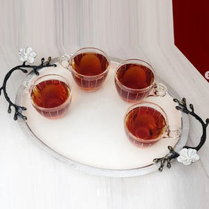 Plateau de service en aluminium au look classique pour une décoration sur le thème vintage, créatif avec une touche artisanale et un matériau résistant à la rouille - Product Image 1