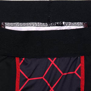 Combinaisons de compression légères pour hommes fabriquées au Pakistan Meilleur design Costumes de compression à bas prix avec logo personnalisé - Product Image 5