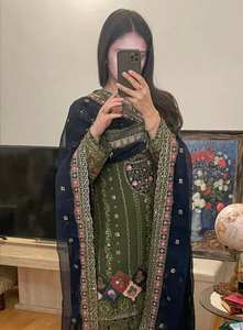 HERMOSO KURTI Y PANTALÓN CON FANCY DUPPATA CON PESADO TRABAJO DE BORDADOS - Product Image 4