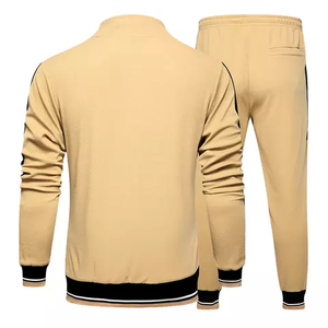 Ensemble de survêtement pour homme, nouveau style, couleur unie, coupe classique, léger, respirant, séchage rapide, grandes tailles, vente en gros - Product Image 2