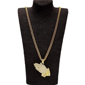 Collier Hip Hop en forme de cœur, pendentif courbe en or, main de prière glacé, de jésus, cadeaux pour hommes pour événement religieux, nouvelle collection - Product Image 4