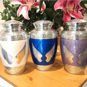 ดูเป็นนวัตกรรมสีขาวมุกพร้อมวงดนตรีสลักโกศฌาปนกิจสำหรับผู้ใหญ่ - Product Image 5