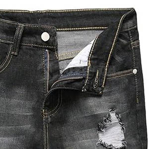 กางเกงขาสั้นผู้ชายสไตล์เทรนดี้ปี 2026 ลุคขาดๆ เซอร์ๆ สีอ่อน สำหรับชุดฤดูร้อน กางเกงขาสั้นผู้ชายแบบขาดๆ - Product Image 5