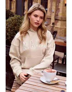 Conjunto Deportivo de Dos Piezas para Mujer, Estilo Holgado, Bordado, para Invierno - Product Image 1