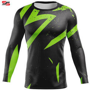TitanFlex Rash Guard à manches courtes Vêtements de sport ultra respirants Anti-frottement Tissu doux Système de gestion de l'humidité et flexible - Product Image 5