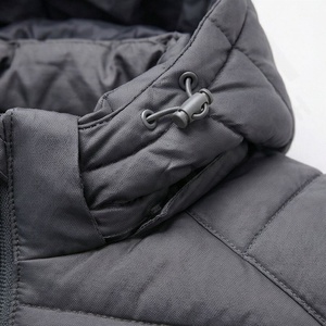 Veste d'extérieur décontractée de performance pour homme, de qualité, personnalisée, en polyester, rembourrage imperméable, respirant, écologique, à capuche, pour expédition - Product Image 5