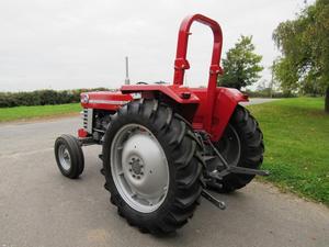 Tracteur Massey-Ferguson 165 Rouge 2RM à transmission par engrenages, 60 CV, qualité d'origine, avec garantie de 2 ans pour travaux agricoles - Product Image 4