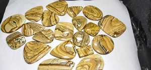 Piedra Preciosa de Jaspe Natural de Alta Calidad para la Fabricación de Joyas - Product Image 3