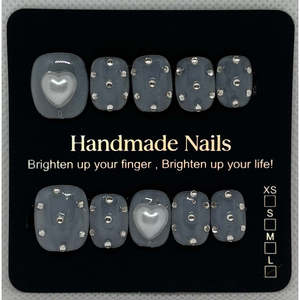 Unghie artificiali con cuori delicati (grande) - Product Image 1