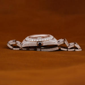 นาฬิกาข้อมือผู้ชายสุดหรู สแตนเลสสตีล เงินแท้ 925 ประดับเพชรเต็มหน้าปัด ตัวเลขแบบอารบิก หน้าปัดกระจก 41 มม. สไตล์ฮิปฮอป - Product Image 6