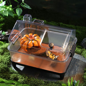 فيلا زواحف إبداعية من البلاستيك 360 درجة °   حوض زواحف آمن وخفيف الوزن وشفاف ومقاوم للهروب مع نافذة إطعام - Product Image 3