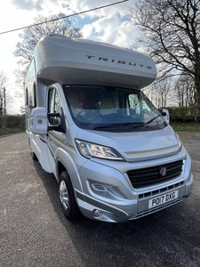 Autocaravana Todoterreno de Lujo de Aluminio y Acero a Precio de Fábrica, Capacidad de Carga Útil de 2500 kg, Estándar de Emisiones EURO 5, 4-6 Pasajeros - Product Image 3