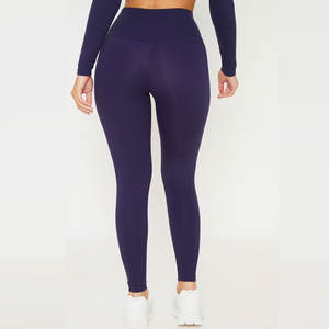 2024 conjunto de Yoga deportivo de alta calidad para mujer, ropa transpirable con estampado de logotipo personalizado - Product Image 3