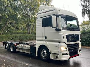 2021 per TGX 26.430 8X4 BDF Camion Pesante Motore Diesel Trasmissione Automatica Sistema Idraulico Emissioni Euro 6 Usato Guida a Sinistra - Product Image 3