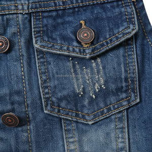 Gilet en jean délavé sur mesure pour homme, style rétro, bleu foncé, coupe ajustée, sans manches, avec détails brodés et doubles poches - Product Image 5