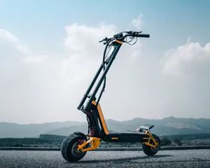 2025 NUEVO Potente INMOTION RS 72V 40AH Tres en uno Super Scooter 8400W Rango 110 KM/H - Product Image 2