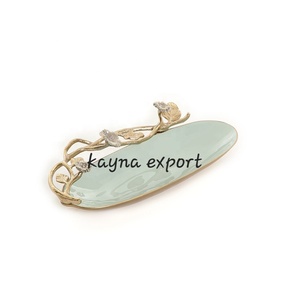 ถาดรองชามโลหะเคลือบทองหรูหราถาดใส่ของตกแต่งรูปวงรีดีไซน์ใบไม้ทำด้วยมือเป็นมิตรกับสิ่งแวดล้อมสำหรับงานปาร์ตี้ของตกแต่งบ้านใหม่ - Product Image 2