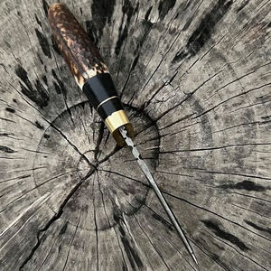 Offre Spéciale Couteaux de Chasse et de Camping en Acier Inoxydable de Qualité Supérieure Couleur Personnalisée Prise en Charge OEM Manche en Bois Lame Dentelée Pointe Clip 3 Ans de Garantie - Product Image 4