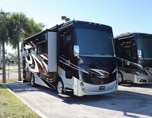 Venta al por Mayor de Autocaravanas T-i-f-f-i-n B-r-e-e-z-e 31BR - Product Image 3