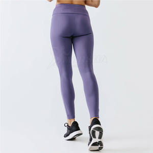 Fabricación profesional Mujeres Legging Nuevo estilo Hecho a medida Mujeres Legging Color sólido Hecho en Pakistán Mujeres Legging - Product Image 2