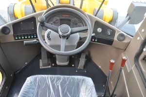 Sinomach Changlin Maquinaria de movimiento de tierra Cargador de ruedas de 5 toneladas 955T a la venta a buen precio - Product Image 5