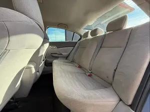 รถฮอนด้า ซีวิค HF ปี 2012 มือสอง พวงมาลัยซ้าย/ขวา - Product Image 6