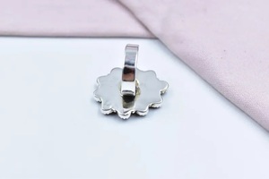 แหวนเงินแท้ 925 ชุบทองคำขาว ประดับดอกกุหลาบ ดอกดาเลีย และพลอยสีฟ้า  แบบปรับขนาดได้ งานแฮนด์เมด สไตล์วินเทจ ได้รับการรับรอง เหมาะสำหรับทั้งชายและหญิง ใช้ในงานแต่งงาน - Product Image 5