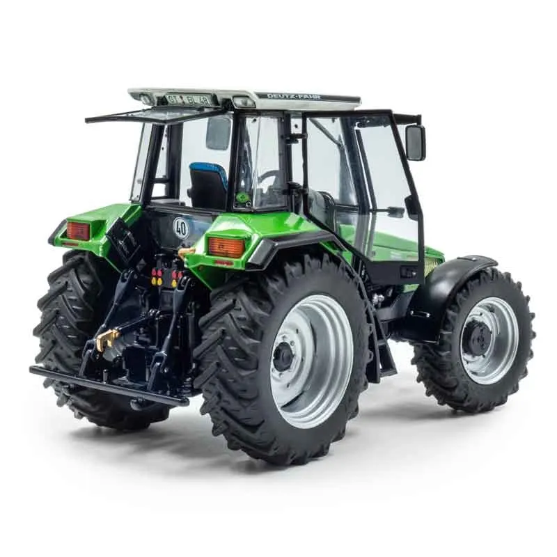 Трактор DEUTZ FAHR 5080,4 DV-это специальный трактор, сделанный для сада и/или виноградника на продажу