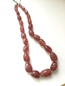 Cuentas facetadas de cuarzo rojo fresa natural para la elaboración de joyería fina - Product Image 6