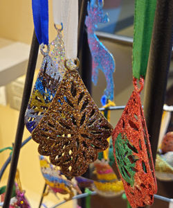 Colgante con forma de hoja de purpurina plateada, adorno navideño, colgante de Metal decorativo para árbol de vacaciones, decoración del hogar, pieza de regalo - Product Image 6