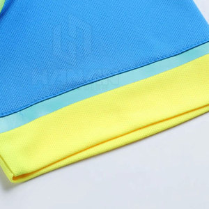 Uniforme de fútbol de poliéster 100% personalizable, ropa de equipo de alta calidad disponible en varios colores personalizados a la venta - Product Image 5