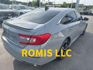 Honda Accord 2023 - Berlina Usata 1.5T EX Blu Notte con Interni Grigi, 5 Posti - Product Image 3