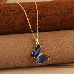 Collar con colgante de cuarzo iolita mariposa, oro de 18k, collar de moda, regalo de Navidad para ella, diseño de engaste de puntas, cadena fina - Product Image 4
