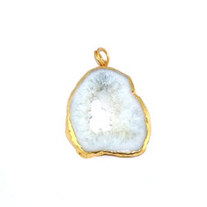 Modern Fashion White Geode Druzy Fancy Shape 22K Electroplated Pendant Brass Metal Fashionable Jewelry for Women Wholesale Bulk - Product Image 2