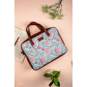 Sac pour ordinateur portable rose imprimé à la main avec fermeture éclair robuste pour PC - Product Image 1