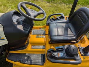 Cortadora de Césped Industrial Cub Cadet ULTIMA ZT3 60 28V Disponible para la Venta - Product Image 2